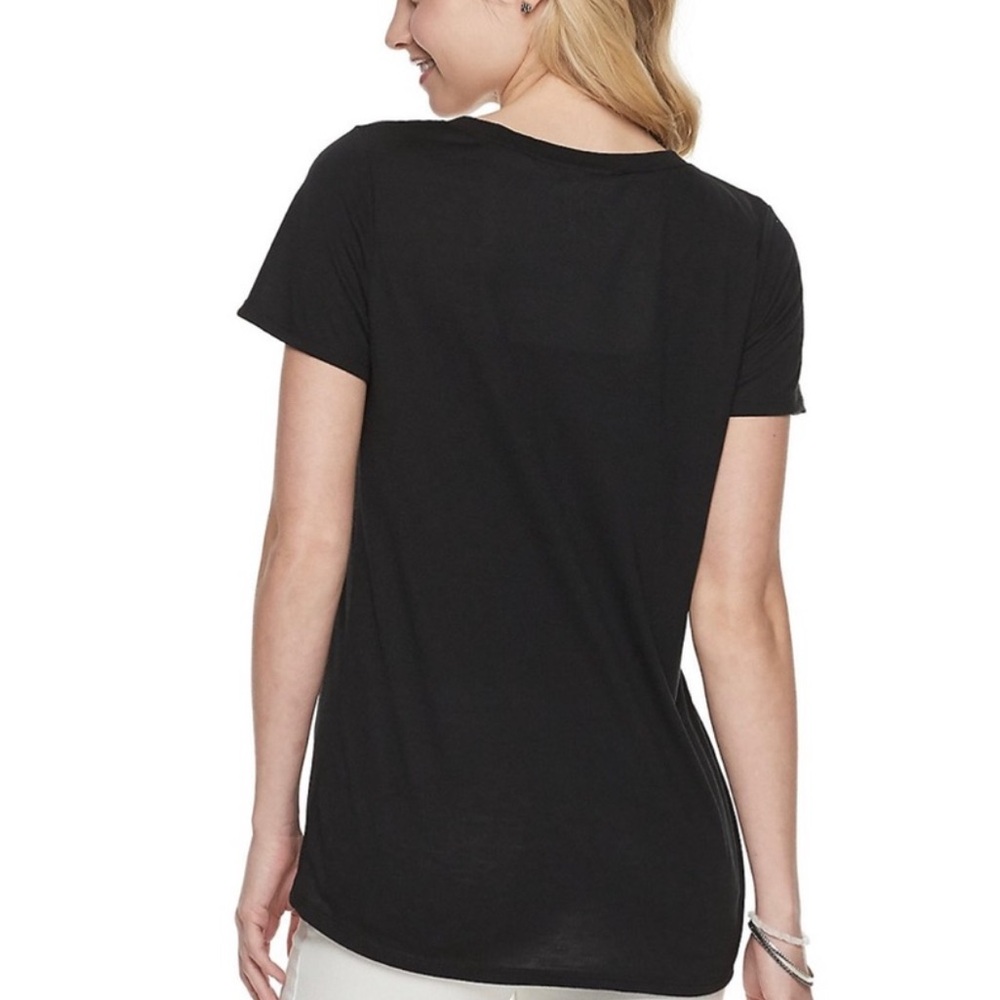 Friends Juniors' V-Neck Graphic Tee - Picture 3 of 5